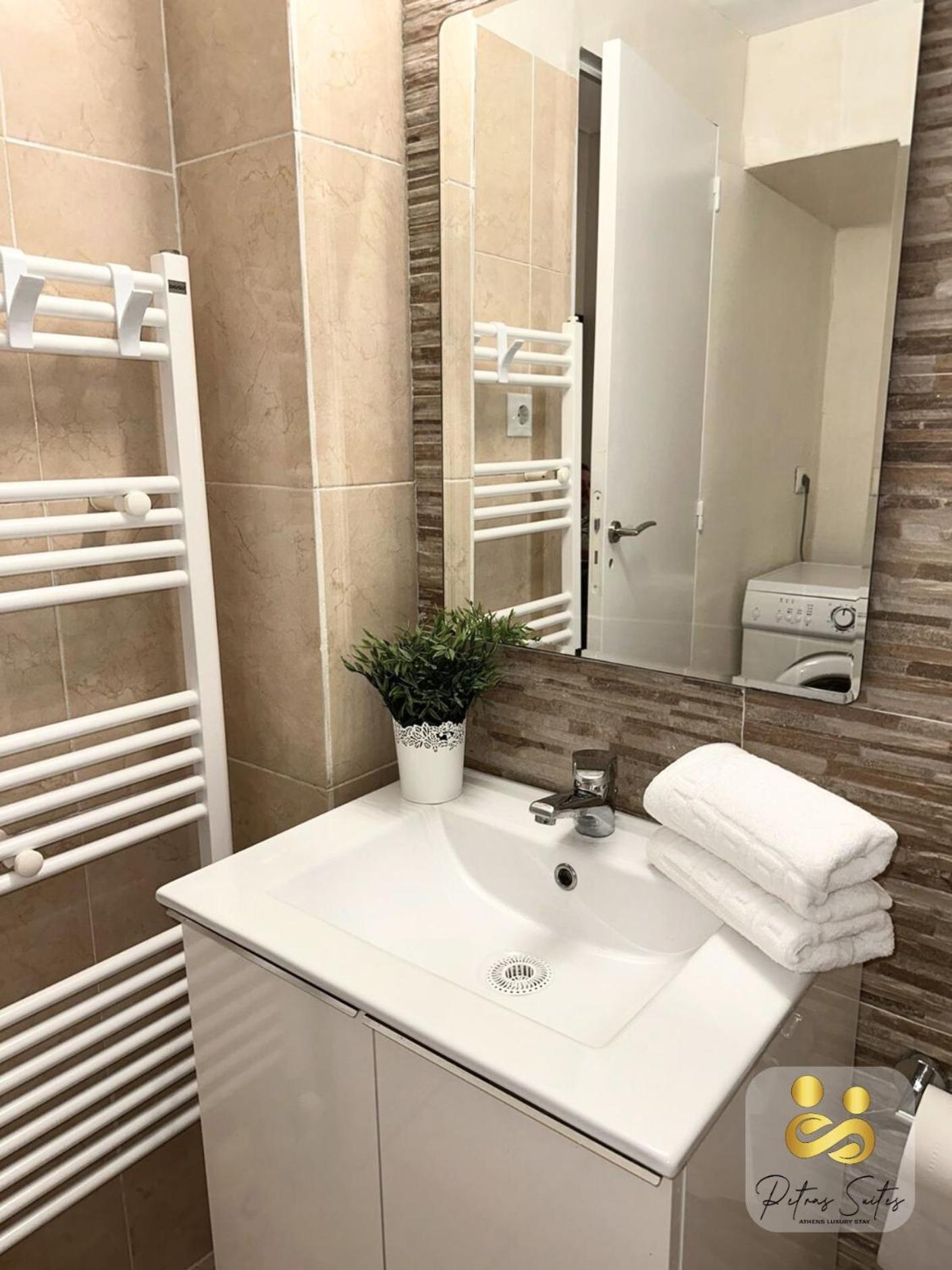 Petras Luxury Suites Atena Exterior foto